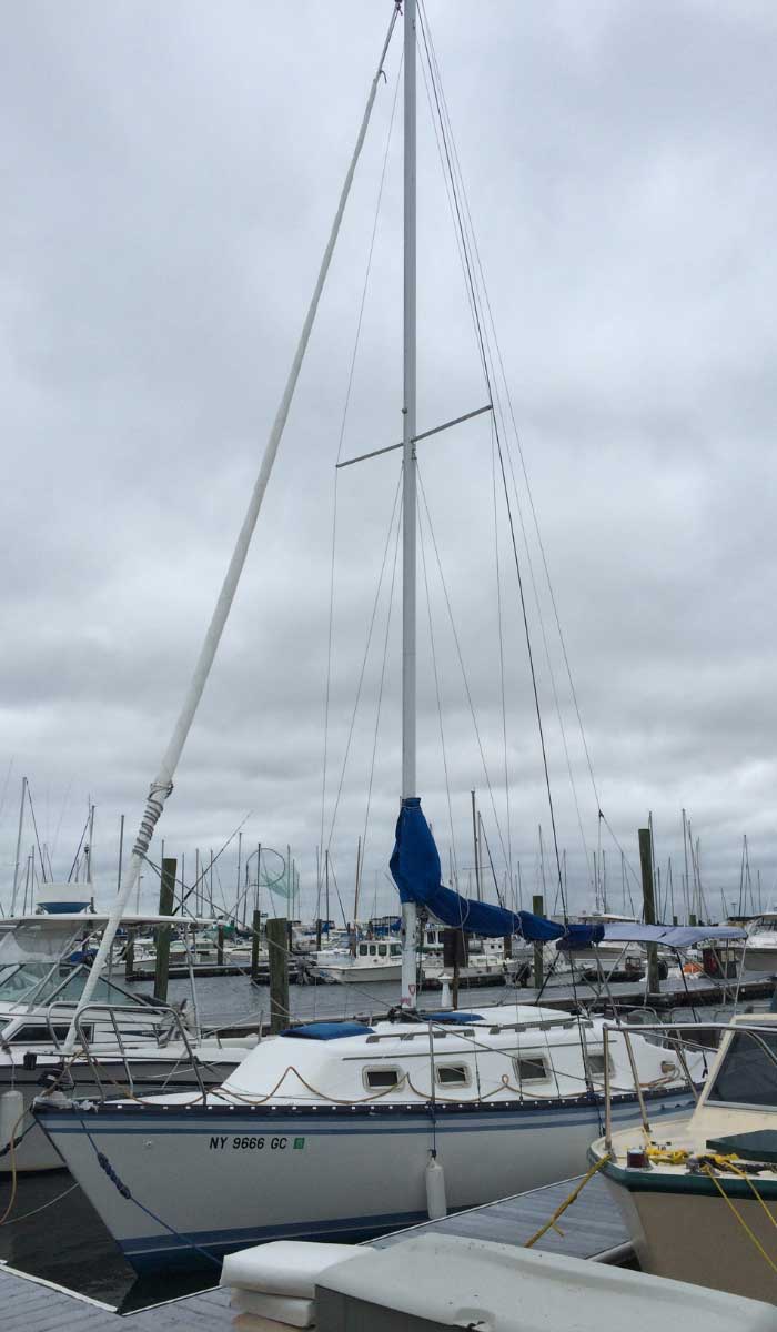 Hunter-27-Tm-Boat-Photo