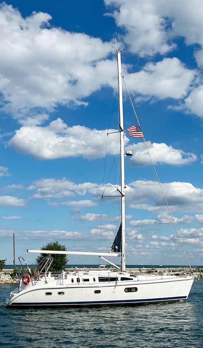 Hunter-410-Sailboat
