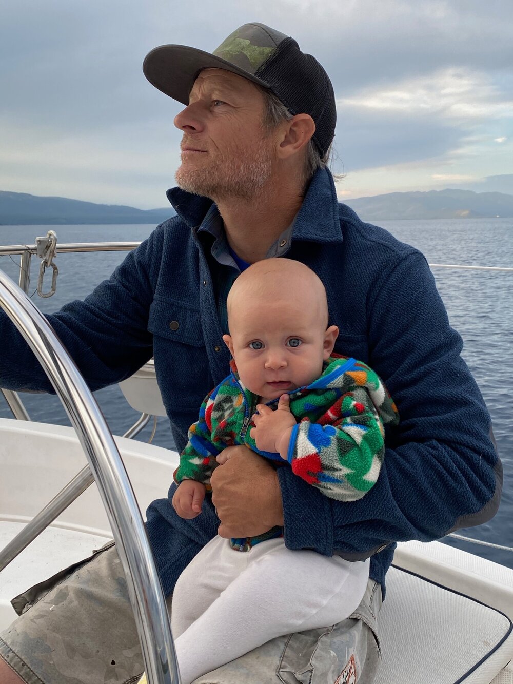 Lake Tahoe sailboat services, rigging, sails, electrical.
